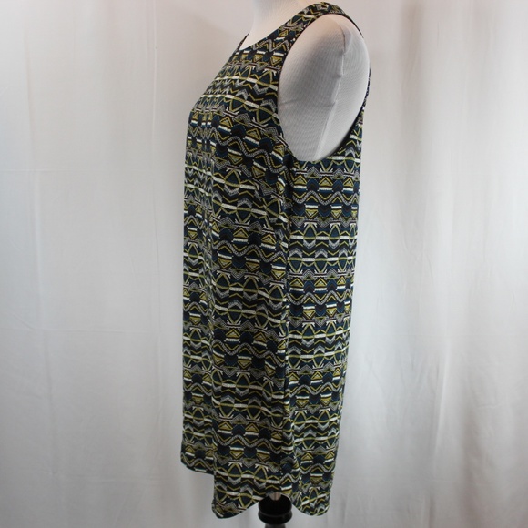 💚5/$25 H&M Sleeveless Patterned Shift Dress Size 6 - Picture 4 of 6